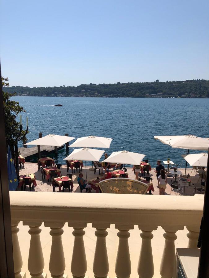 Casa Elisabetta, Affacciata Sul Golfo Lägenhet Salò Exteriör bild